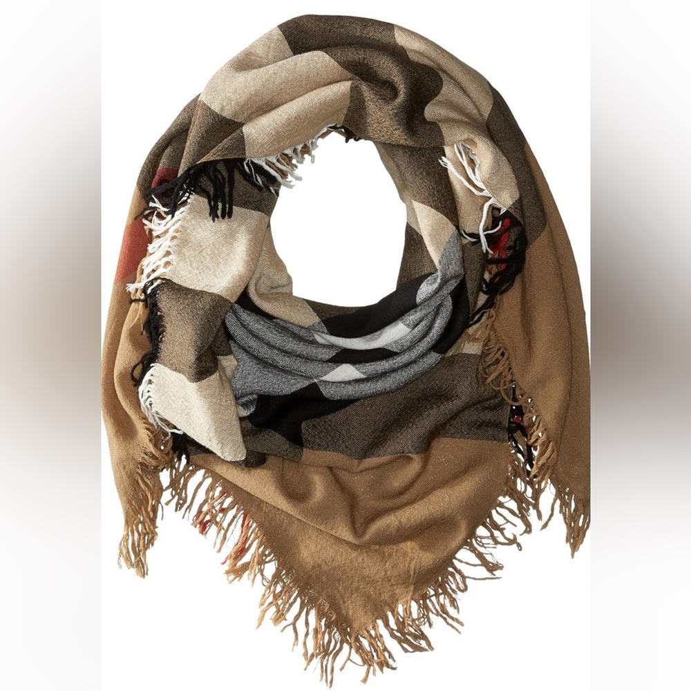 Burberry House Check Wool Scarf